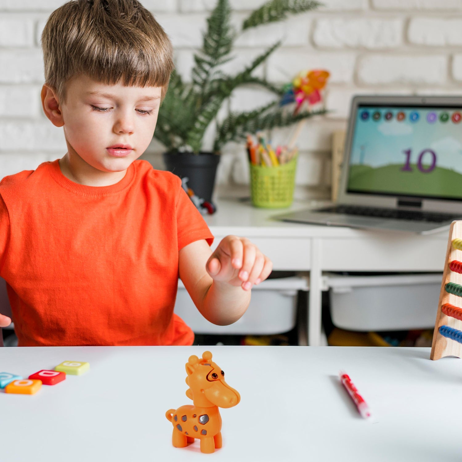 Extandable Giraffe toy, Cute Looking Giraffe with Extandable Neck (30 Pcs Set) Extandable Giraffe toy, Cute Looking Giraffe with Extandable Neck (30 Pcs Set)